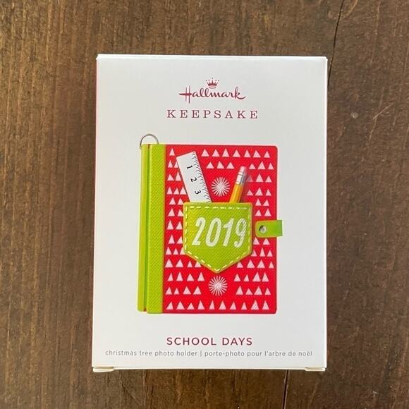 Hallmark Keepsake Christmas Ornament 2019 School Days Notebook‎ Photo Frame - Picture 2 of 12